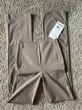 Women’s lululemon smooth fit pull on high-rise pants sz 2